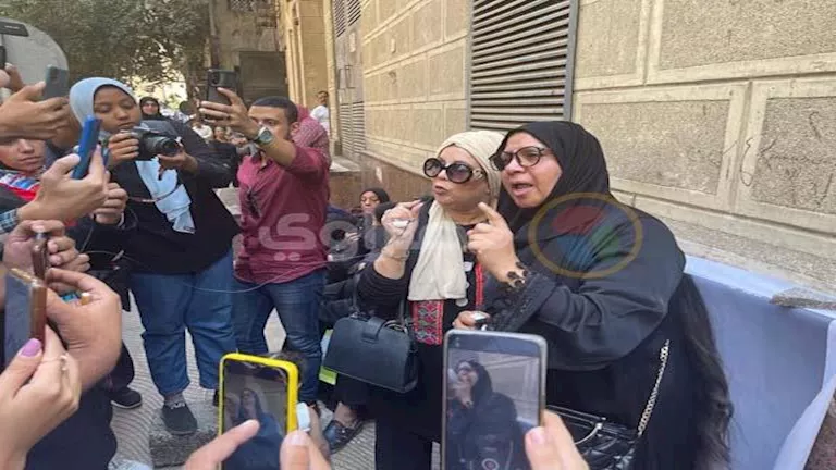الآن : بلغت عنها منذ ٤٨ ساعة بعد تهديدنا بالقتل.. أول تعليق من محامي المبلغ ض 1 2022 9 11 12 2 12 227.webp