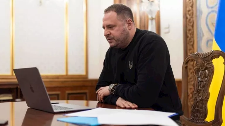 2025 11 28 13 13 26 791.webp