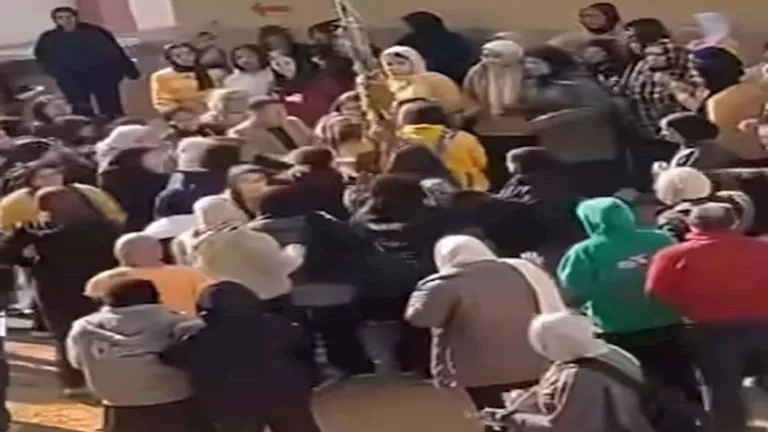 2025 12 10 16 16 23 695.webp