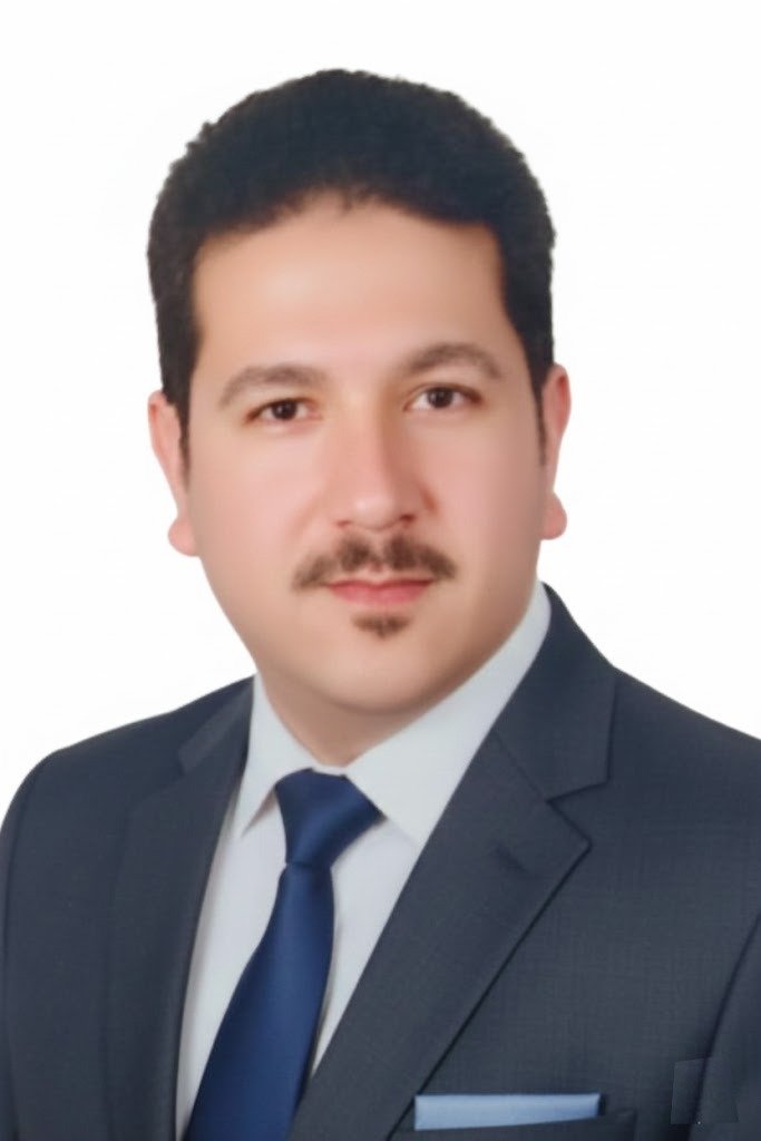 الاستاذ محمد العادلي مدير عام الإدارة العامة لإدارة الأمن