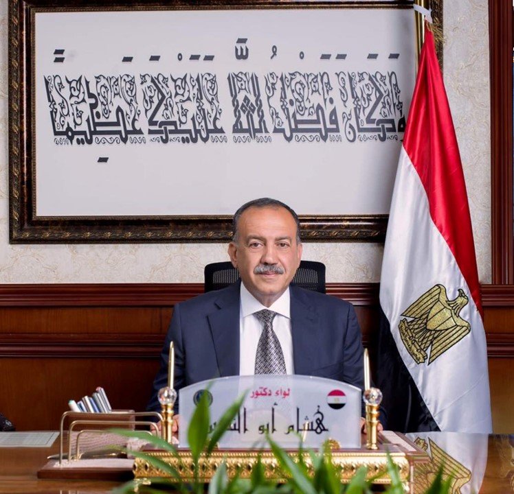 اللواء هشام ابو النصر محافظ أسيوط
