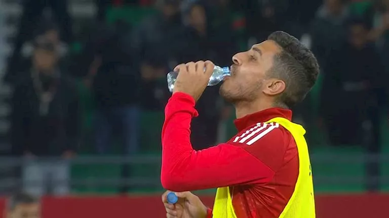 عاجل : مصدر يكشف لمصراوي حقيقة رحيل محمد شريف عن الأهلي 1 2025 11 28 21 8 13 44.webp