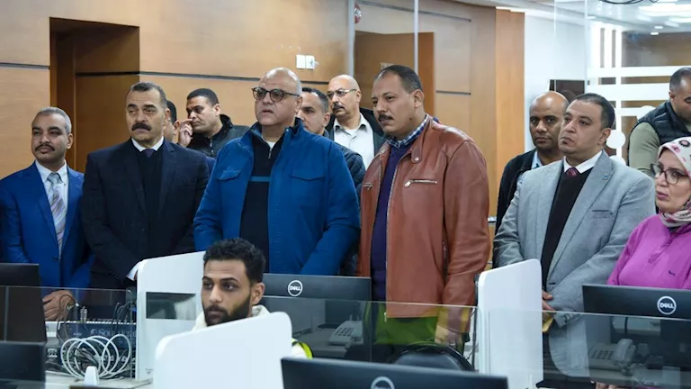 من غرفة العمليات المركزية.. محافظ الإسكندرية يتابع تداعيات موجة الأمطا 4 2026 3 21 14 3 5 331.webp