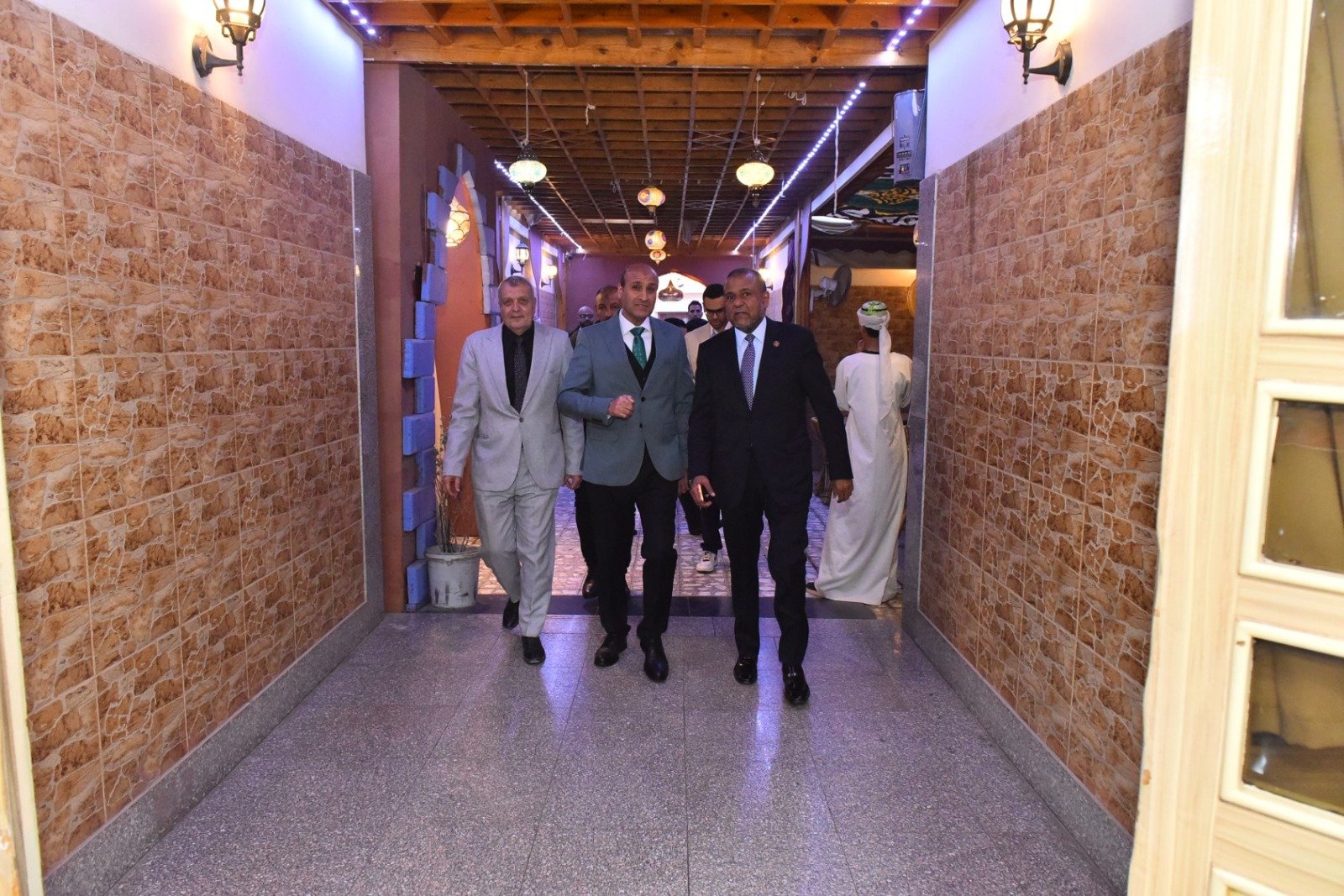 محافظ أسيوط يشارك في إفطار الغرفة التجارية ويؤكد دعم الاستثمار وتعزيز الشراكة لدفع عجلة التنمية 11 WhatsApp Image 2026 03 10 at 10.44.12 PM 1