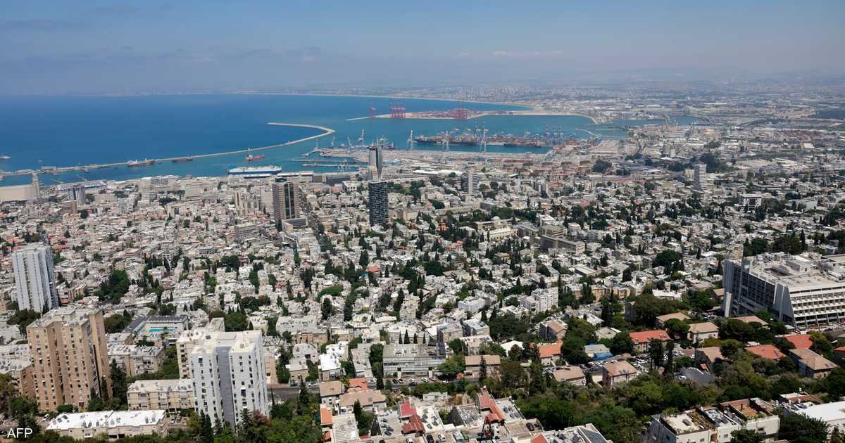 1776057408 1 1744379