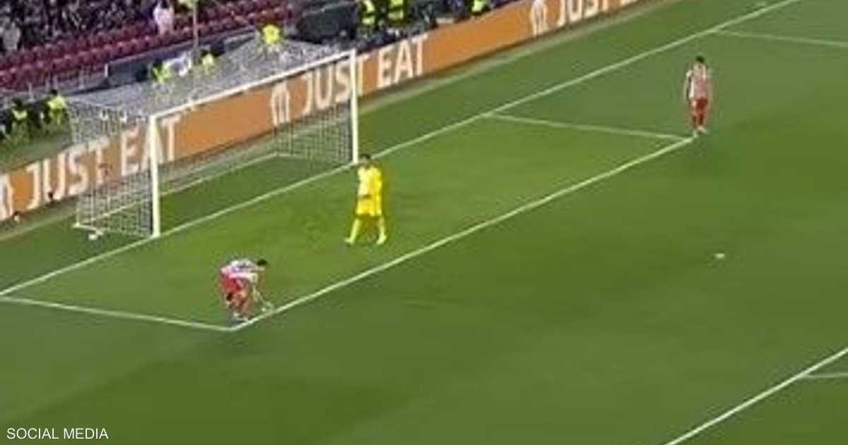 1776374630 1 1864630