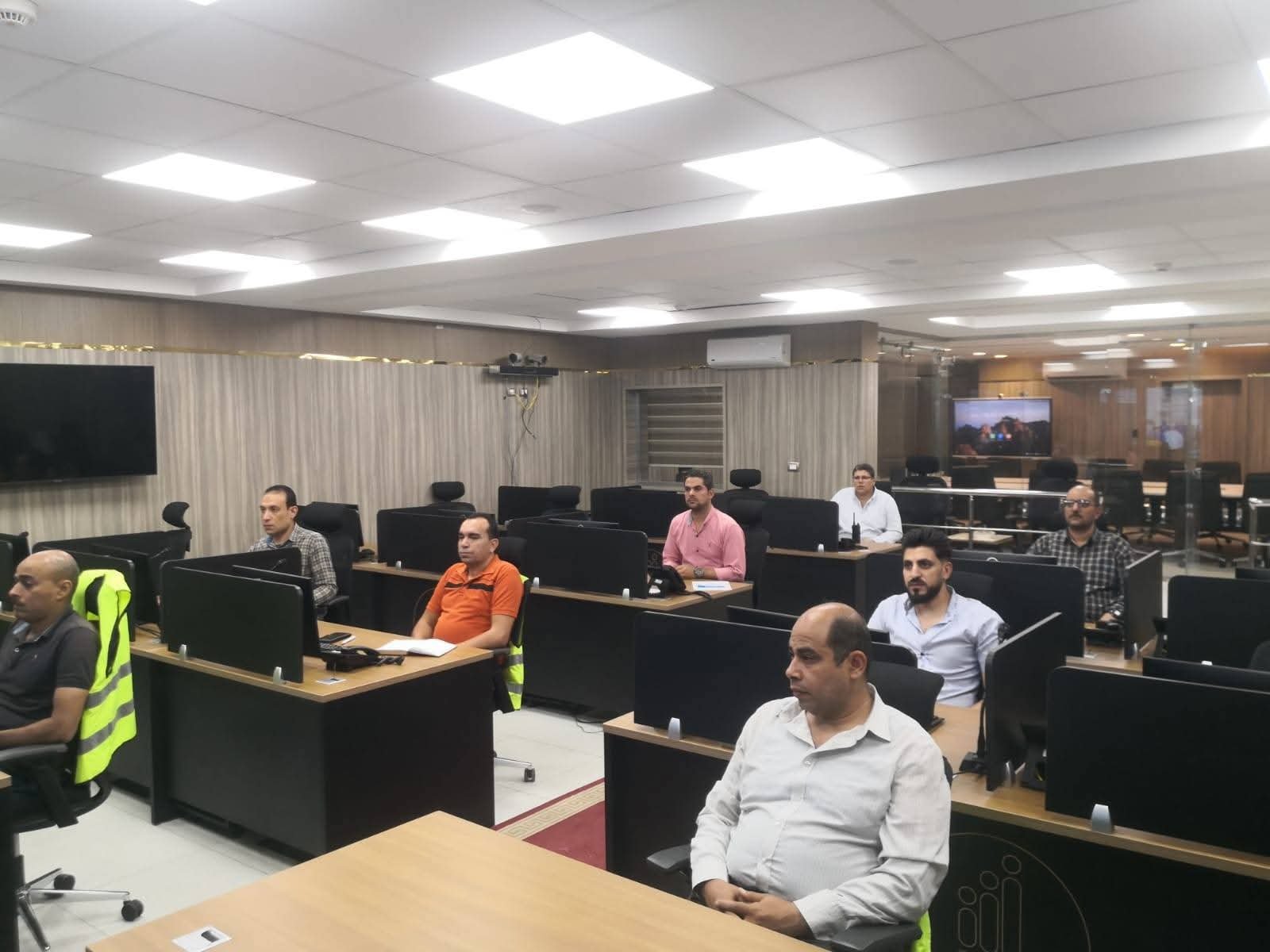 محافظ أسيوط يرفع درجة الاستعداد القصوى خلال عيد الأضحى