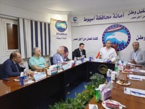 الهيئة البرلمانية لـ«مستقبل وطن» بأسيوط تبحث ملفات الشارع والخدمات المقدمة خلال اجتماع موسع | ضي النهار IMG 20260518 WA0003