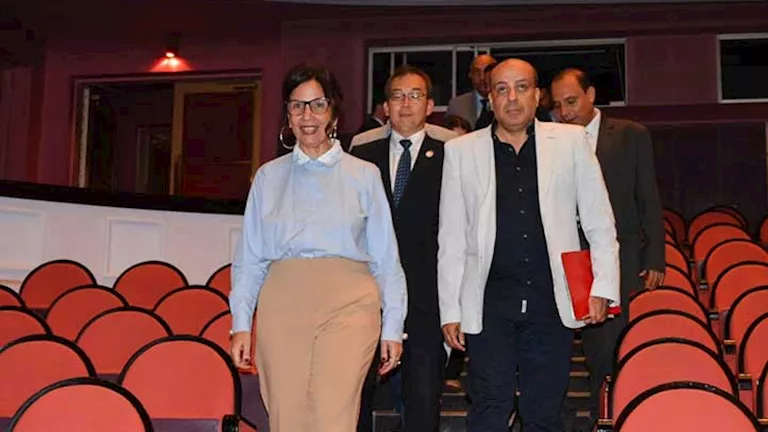 أجرت عدة لقاءات.. وزيرة الثقافة تباشر عملها اليوم من دار الأوبرا