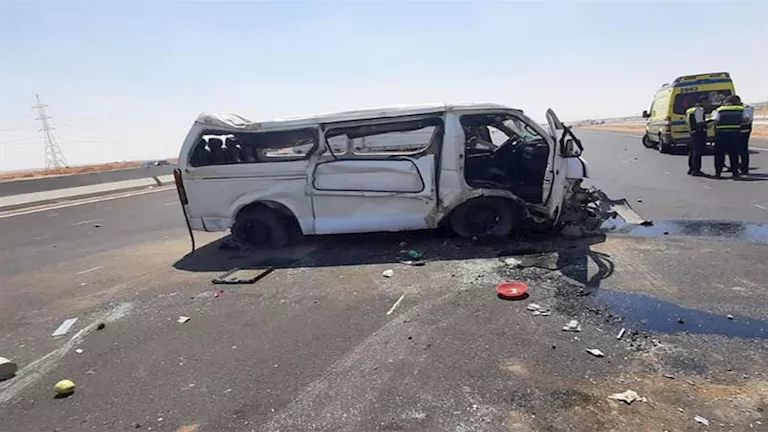 إصابة 7 أشخاص في حادث انقلاب ميكروباص بالفيوم