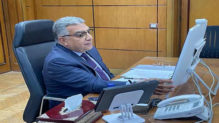اجتماع عاجل للمحافظين استعدادًا لعيد الأضحى.. تعرف على التفاصيل (صور)