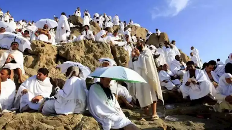الحذيفي في خطبة يوم عرفة: الحج خضوع لله واتباع لنبيه