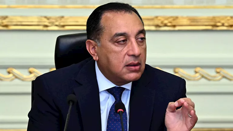الحكومة تتجه لتطوير منظومة الدعم النقدي والشرائح الاجتماعية