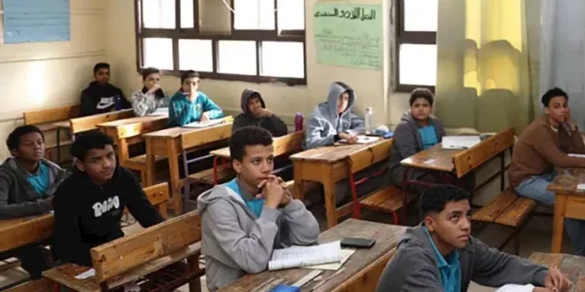 الشهادة الإعدادية.. تعرف على نماذج امتحانات العلوم