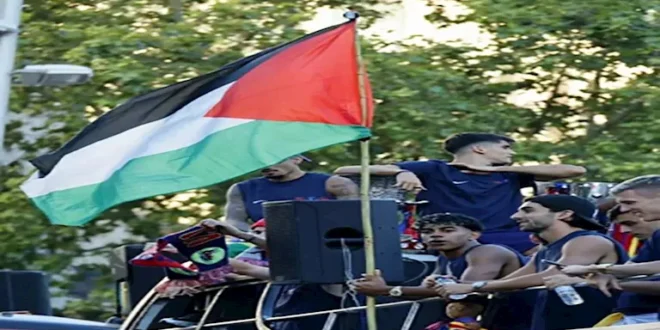 بعد احتفاله بعلمهم.. رسالة من الاتحاد الفلسطيني لـ لامين يامال