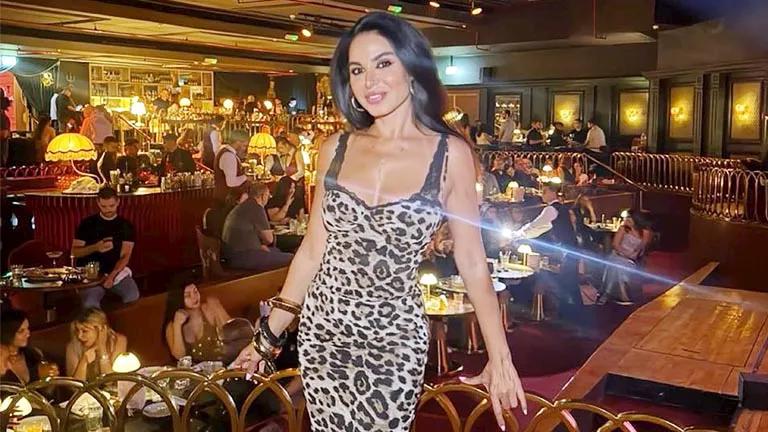 بـ"فستان تايجر".. أحدث ظهور لـ نسرين أمين بالمصيف والجمهور يعلق- صور