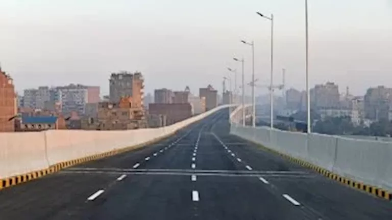 تحويلات مرورية بالجيزة بسبب غلق محور كمال عامر