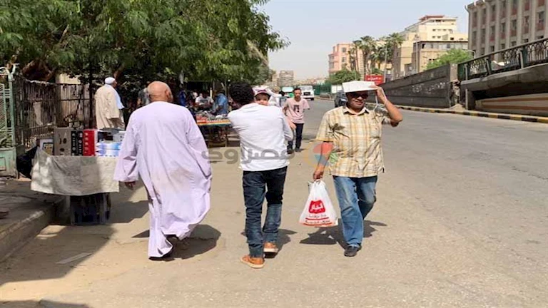 تفاصيل حالة الطقس غدًا السبت.. الأرصاد: حرارة شديدة بالصعيد