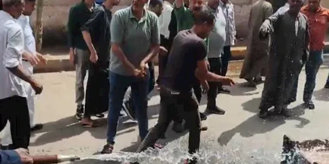 حريق يلتهم محل ألعاب أطفال في المنوفية
