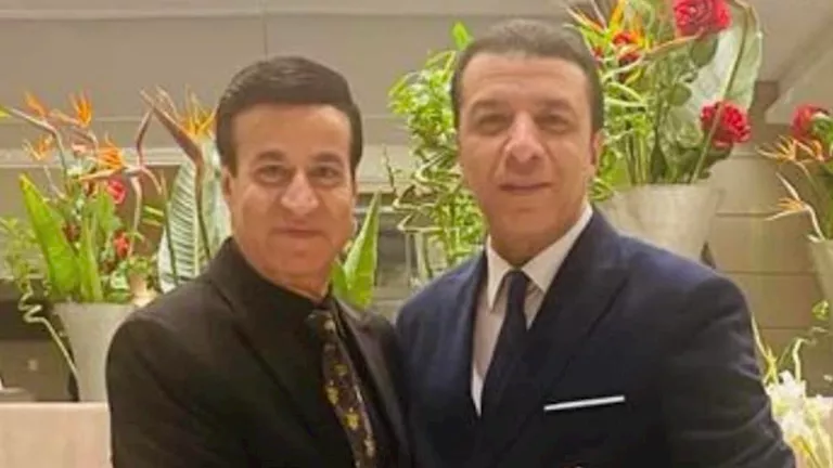 رسالة غامضة من مصطفى كامل ورد غاضب من حلمي عبدالباقي.. ماذا حدث؟