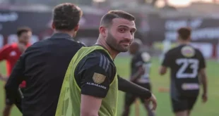 شرط من اللاعب.. الأهلي يخطر عمر كمال عبد الواحد بالعودة للفريق