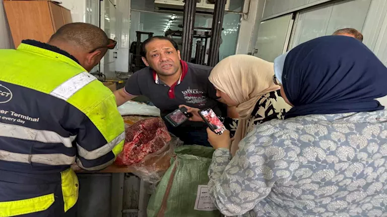 ضبط 4 أطنان أغذية فاسدة وأحشاء منتهية الصلاحية ببورسعيد