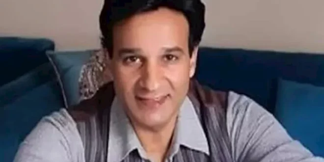 عمرو الليثي يعيد نشر فيديو قديم لـ حسن فؤاد يتلو القرآن والجمهور يعلق