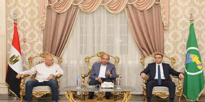 كدواني يستقبل نائب وزير الإسكان لمتابعة عدد من المشروعات