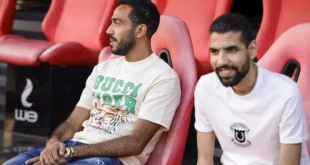 كهربا ينشر صورة مع مؤمن زكريا والجمهور يعلق