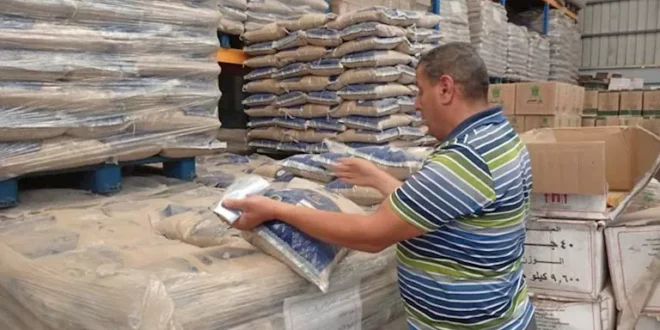 كيف تلاعب مخزن الخانكة بـ 12 طن مكرونة قبل بيعها للمواطنين؟