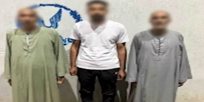 مشاجرة بسبب لهو الأطفال تنتهي بإصابة مالك محل في أسيوط