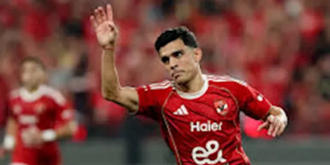 مصدر: سيد عبدالحفيظ قرر تجديد عقد أشرف بن شرقي مع الأهلي