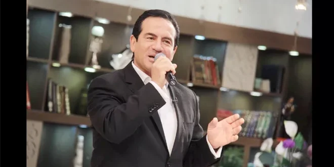 نجل الفنان محمد ثروت يكشف عن خروج والده من غرفة العمليات