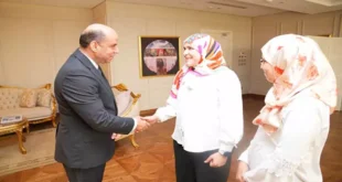 وزير العمل يوجه بإيجاد فرصة عمل لـ "لاعبة منتخب المكفوفين" بعد استغاثت