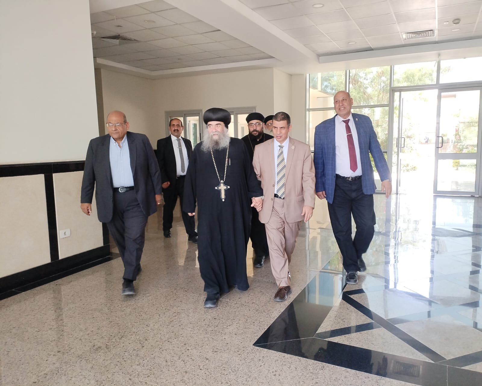 2104 طلاب يؤدون امتحاناتهم بجامعة أسيوط الجديدة التكنولوجية.. ورئيس الجامعة يتابع اللجان ميدانيًا | ضي النهار WhatsApp Image 2026 06 02 at 3.51.17 PM 1
