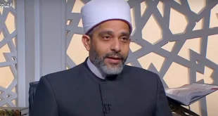 أمين الفتوى يوضح حكم ختم القرآن أثناء أداء الصلوات الخمس من المصحف