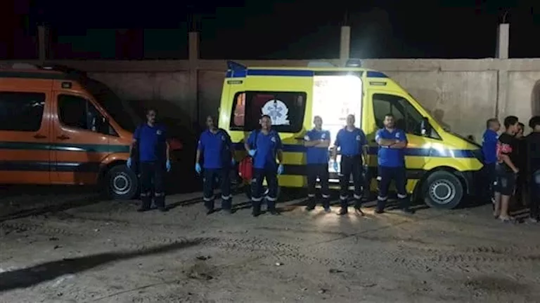 استنفار أمني وطبي بالخانكة.. والحريق لم يسفر حتى الآن عن إصابات أو خسا | ضي النهار استنفار أمني وطبي بالخانكة.. والحريق لم يسفر حتى الآن عن إصابات أو خسا