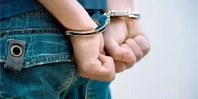 الداخلية تضبط منادي سيارات بدون ترخيص لاتهامه بابتزاز سائقين