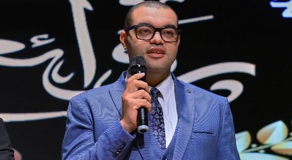 بسبب برمودا .. منع مستشار زاهي حواس من دخول حديقة عامة بمدينة فوة الأثرية