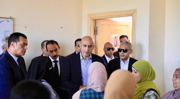 تحميل الأهالي تكاليف إصلاح التلفيات| قرار عاجل بشأن طلاب واقعة إتلاف أثاث مدرسة بسوهاج