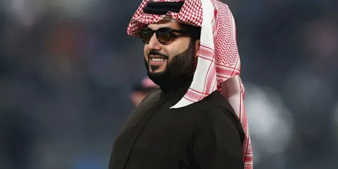 تركي ال الشيخ يحتفي بجمهور حفل أصالة في جدة