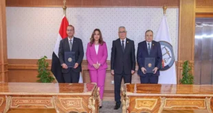 تسليم 52 قطعة أرض لوزارة التنمية المحلية بعد إخلائها من المركبات المتح