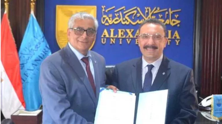 جامعة الإسكندرية: تعيين الدكتور عبد العزيز عمارة منسقًا لفرع تشاد- صور