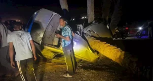 جثة ومصابان في انقلاب سيارة ملاكي أعلى كوبري النيل بالمنيا