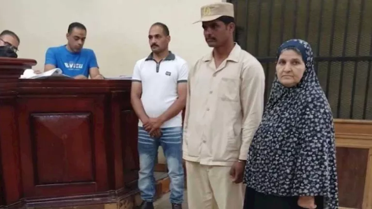 جنايات الزقازيق تنظر محاكمة سيدة الشرقية المتهمة بقتل زوجها حرقًا | ضي النهار جنايات الزقازيق تنظر محاكمة سيدة الشرقية المتهمة بقتل زوجها حرقًا