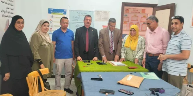 جولات متابعة مكثفة داخل لجان التصحيح بالوادي الجديد