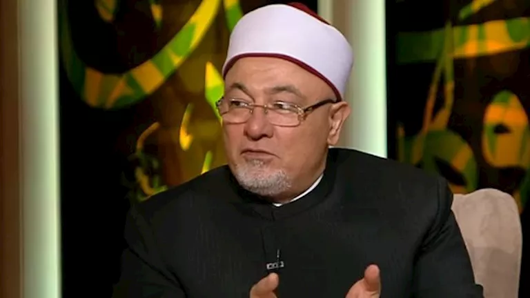 خالد الجندي: في العبادات نسلم دون جدل.. والعلوم المادية تقوم على الشك