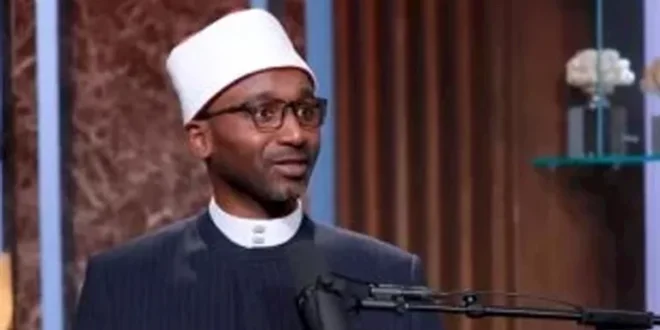 سورة الضحى تبعث رسائل الطمأنينة.. عالم أزهري: اليقين بالله مفتاح الثبا