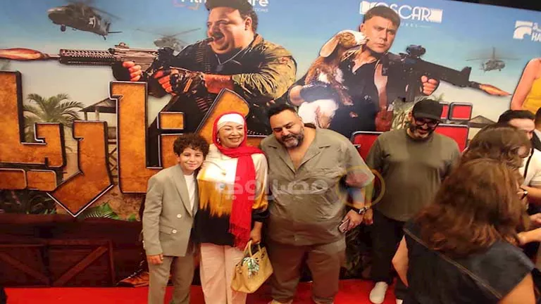 شاهد بالصور.. لقطات من العرض الخاص لفيلم "صقر وكناريا" لـ محمد إمام