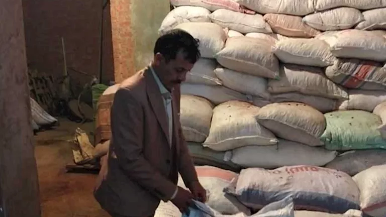 ضبط مخزن يضم 4 أطنان كركديه مجهول المصدر بطوخ